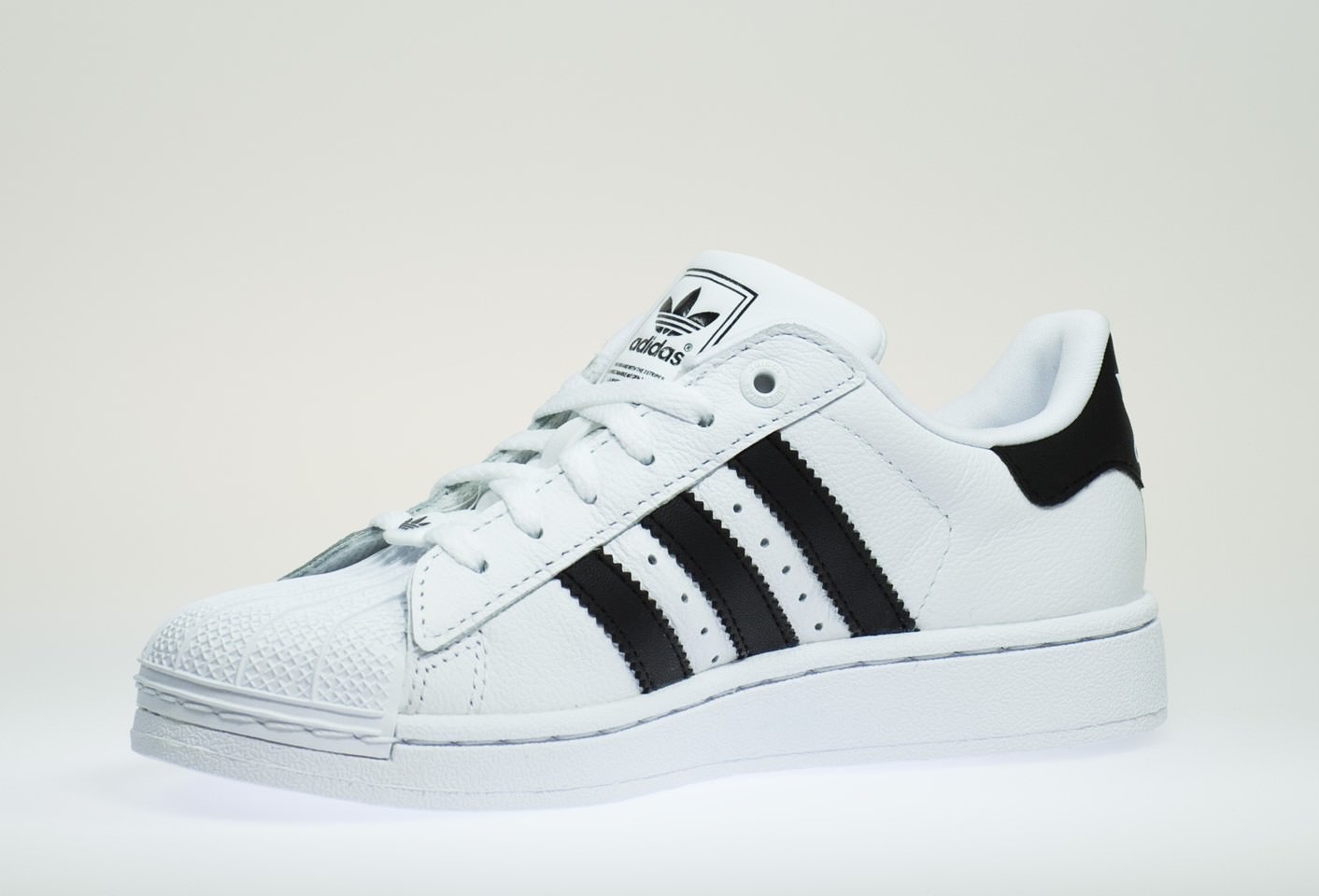 adidas blanche bande noir