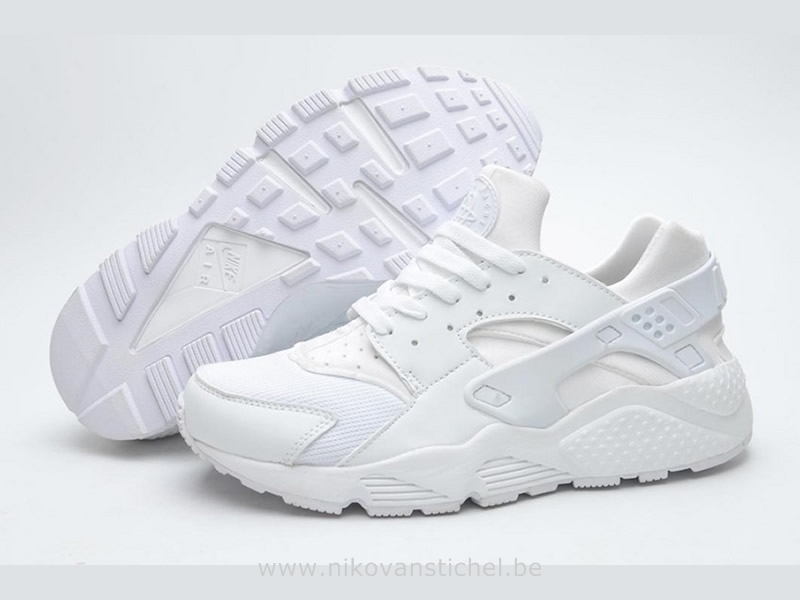 nike huarache noir et blanc femme