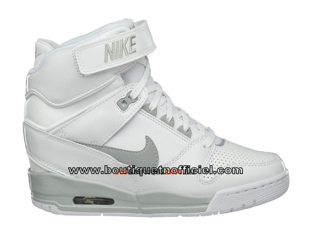 basket nike montant femme